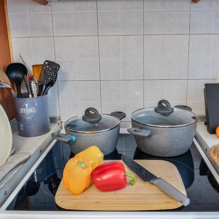 House Of Velenia - 2 Bedroom Apartment Near Old Town, Airport And Bus Station Corfu  Εξωτερικό φωτογραφία