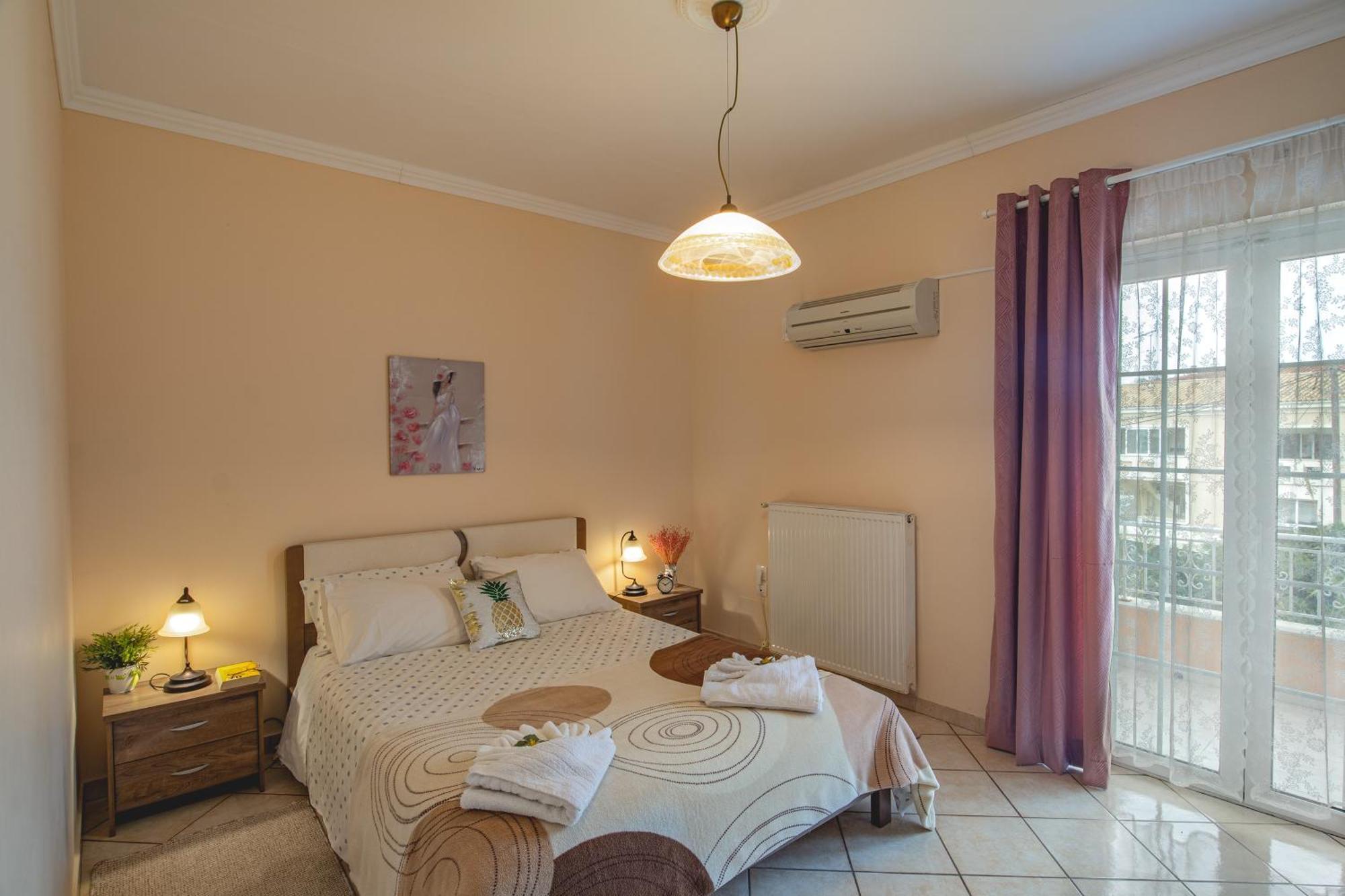 House Of Velenia - 2 Bedroom Apartment Near Old Town, Airport And Bus Station Corfu  Εξωτερικό φωτογραφία