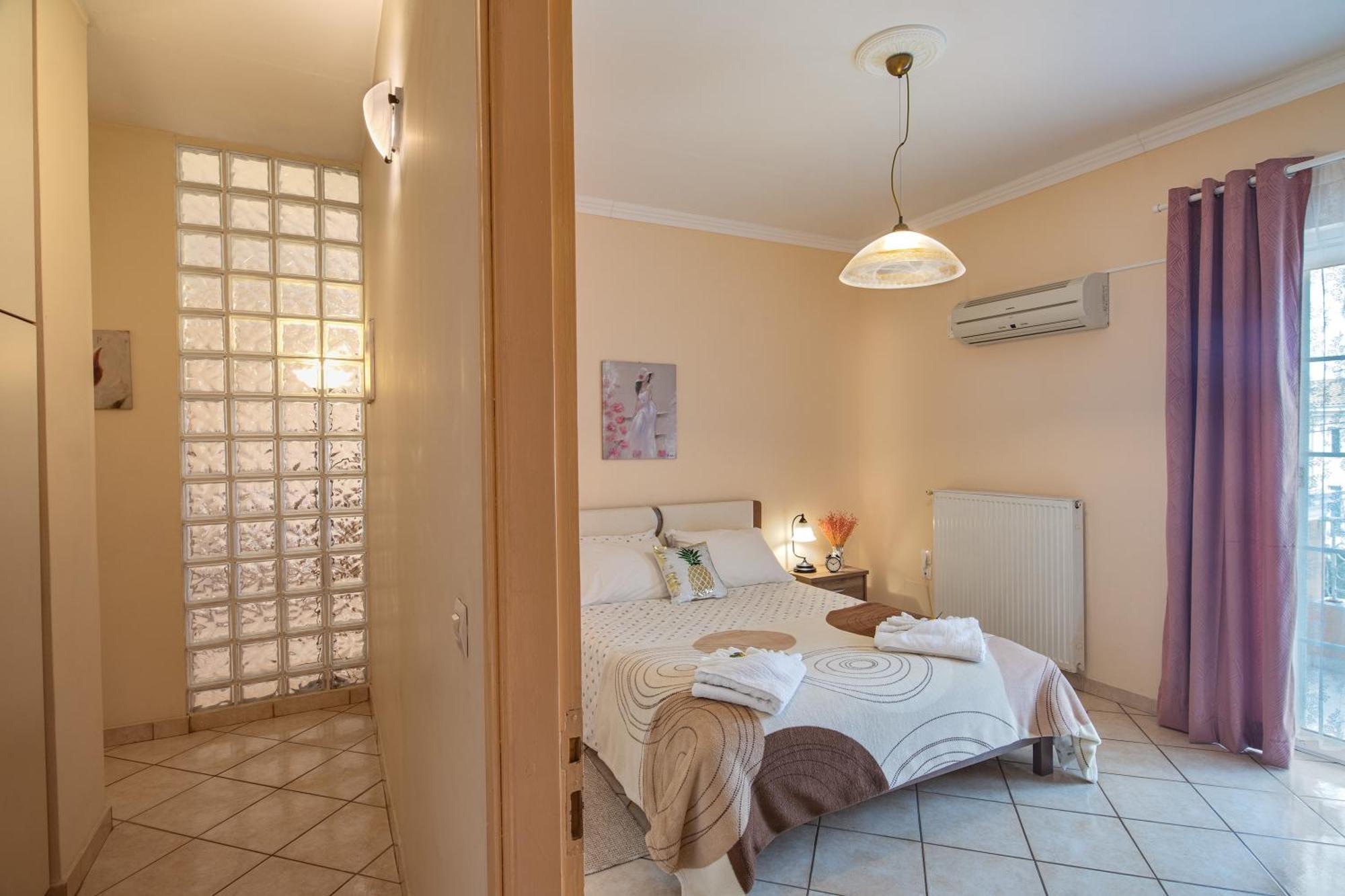 House Of Velenia - 2 Bedroom Apartment Near Old Town, Airport And Bus Station Corfu  Εξωτερικό φωτογραφία