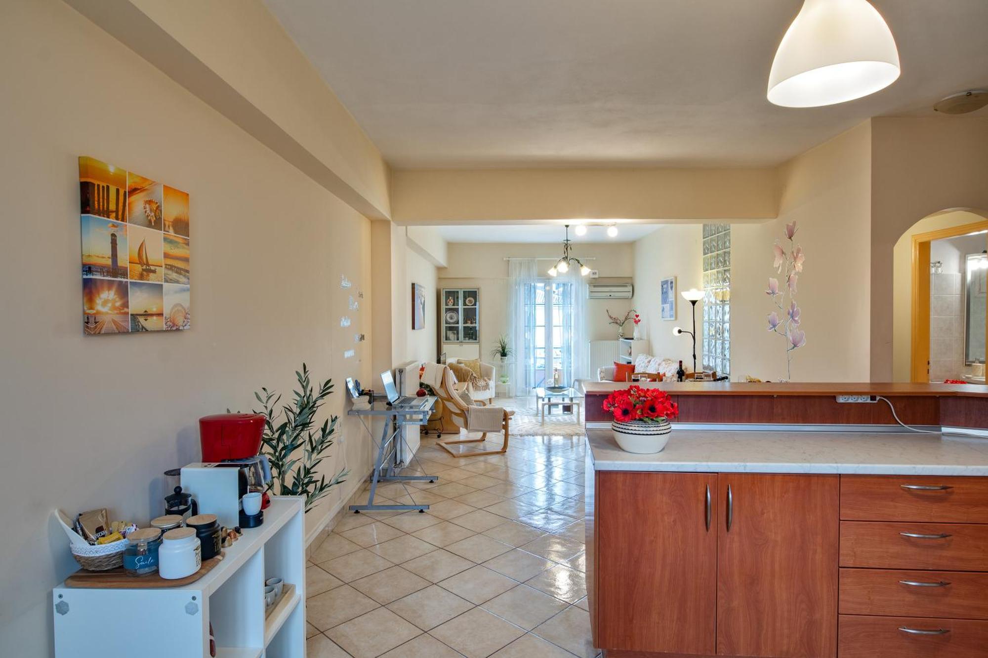 House Of Velenia - 2 Bedroom Apartment Near Old Town, Airport And Bus Station Corfu  Εξωτερικό φωτογραφία