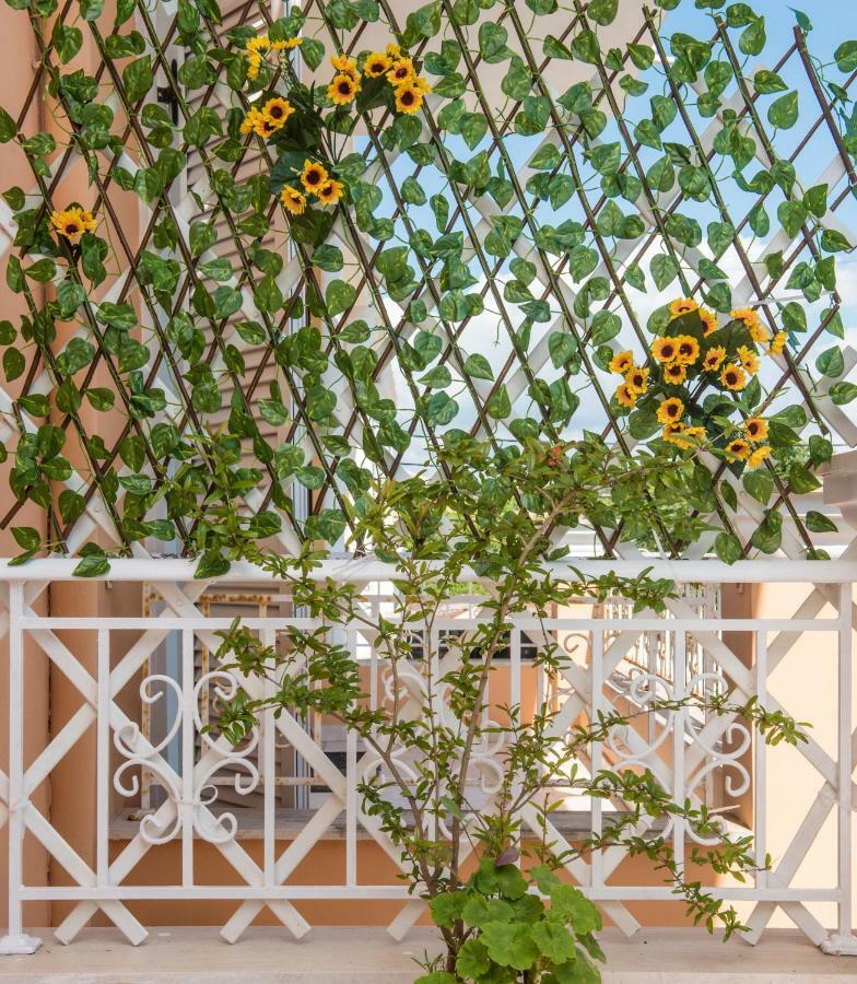 House Of Velenia - 2 Bedroom Apartment Near Old Town, Airport And Bus Station Corfu  Εξωτερικό φωτογραφία
